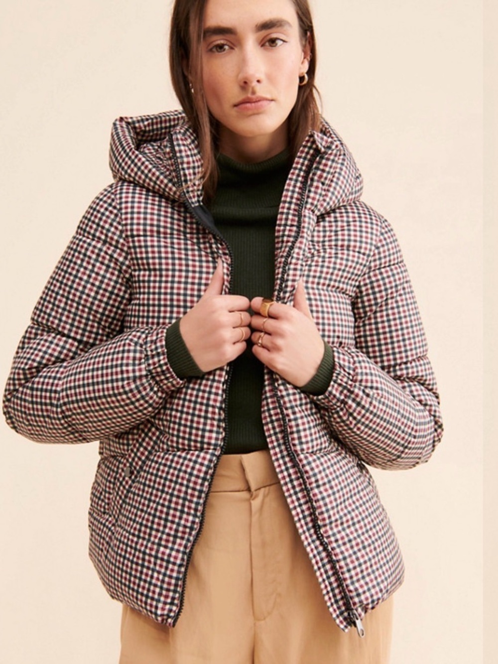 Vero Moda Black, White and Red Houndstooth Quilted Puffer Jacket - Picture 3 of 12